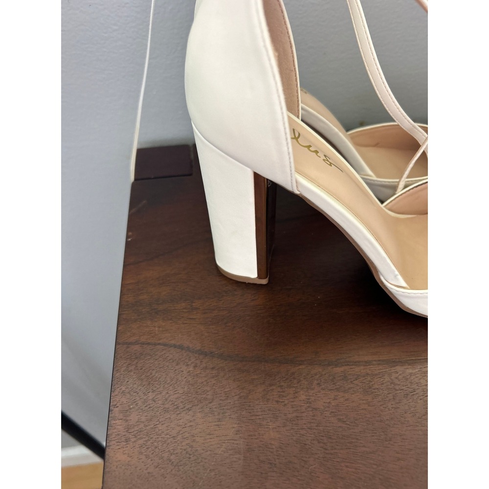 Lulus Elsi Cream Vegan Leather Ankle Strap Block Heels Gold Detail Size 7.5 - Picture 4 of 5